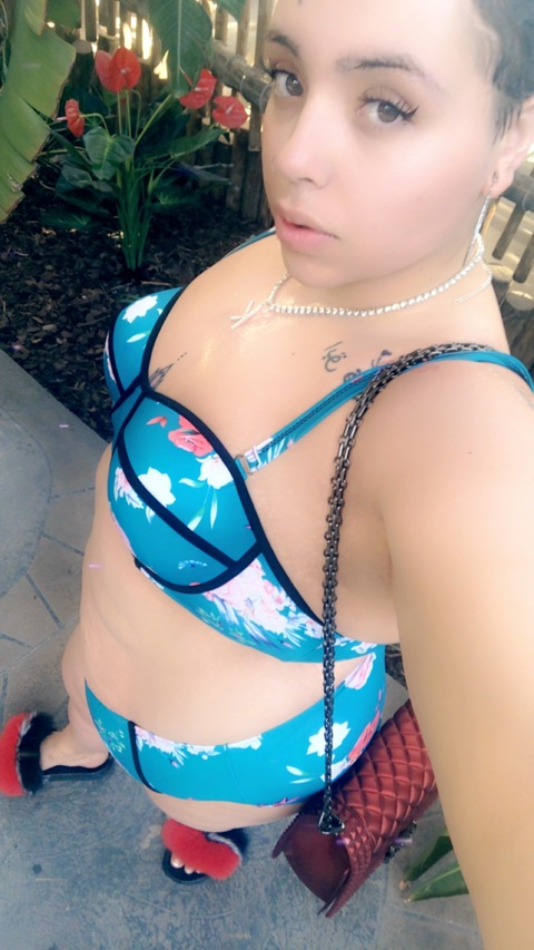 adore_karalynn onlyfans leaked picture 1