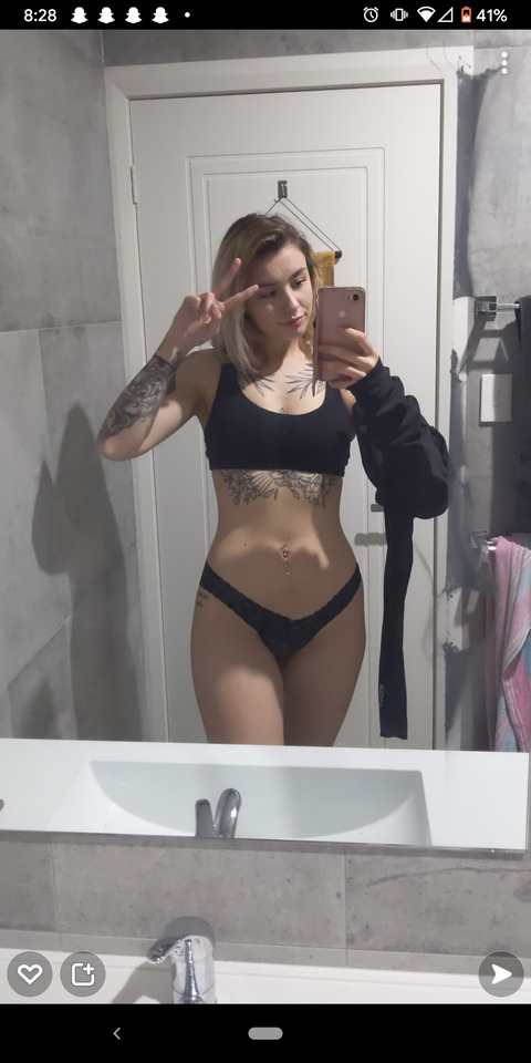 ahhbella onlyfans leaked picture 1