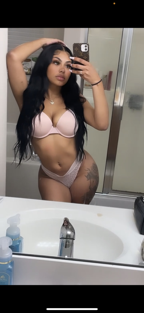 alisahchanel onlyfans leaked picture 1