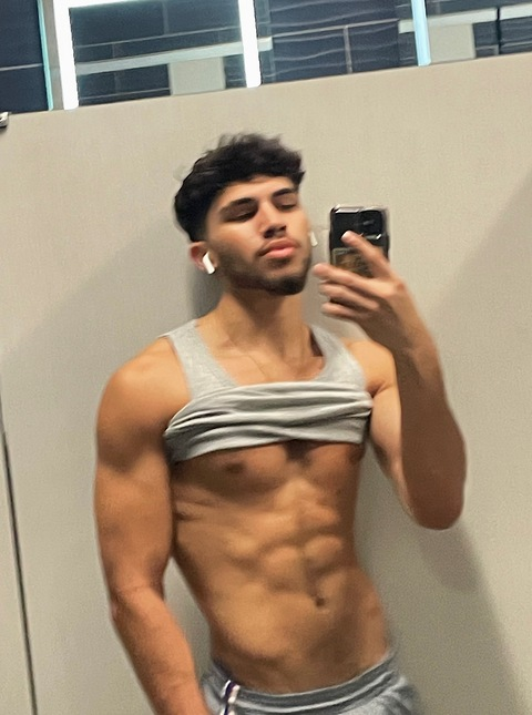 andres.junior onlyfans leaked picture 1