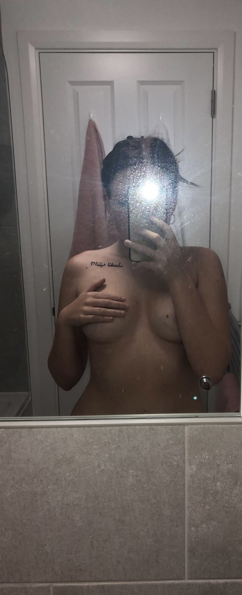 anna3rose onlyfans leaked picture 1