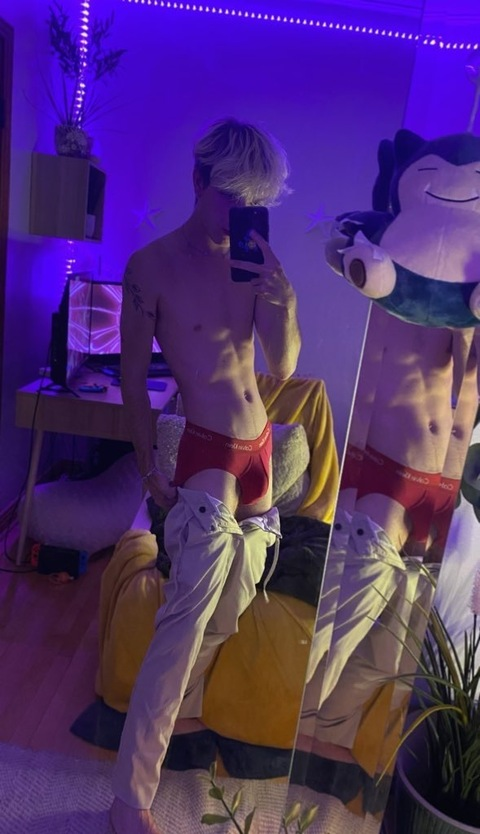 beeheheheh onlyfans leaked picture 1