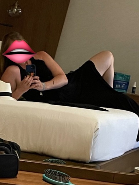 bettykink810 onlyfans leaked picture 1