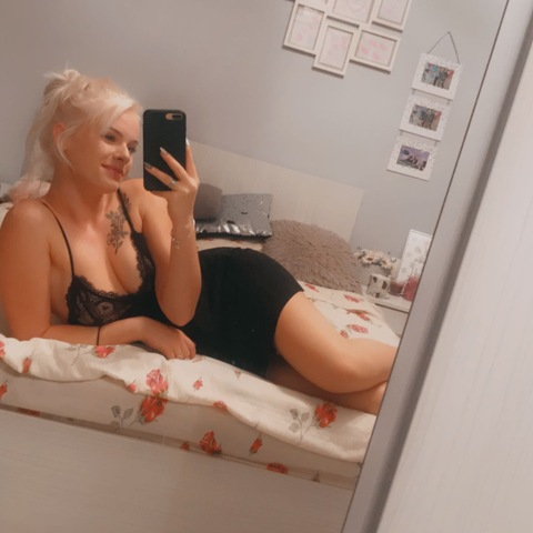 blondiebaby213 onlyfans leaked picture 1