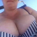 bustysexyhotwife onlyfans leaked picture 1
