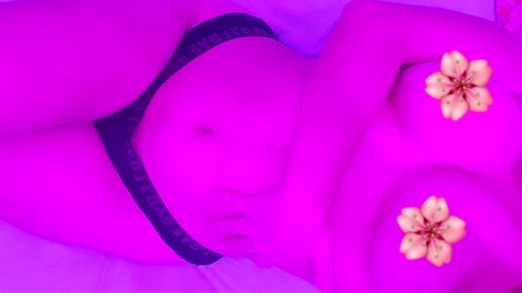candycandyof onlyfans leaked picture 1