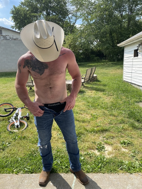 countryboywayne onlyfans leaked picture 1