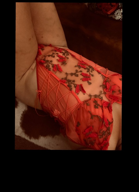 cowgirljojo22 onlyfans leaked picture 1