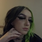 Profile picture of deadmothgirl