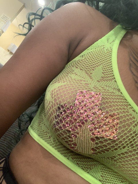 diamonddee onlyfans leaked picture 1