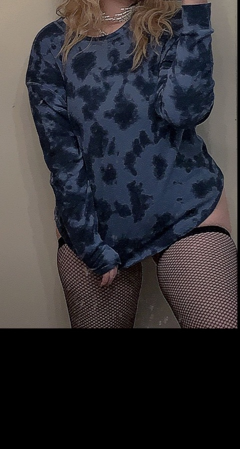 emmybaby09 onlyfans leaked picture 1