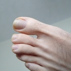 Profile picture of feetmehalfway