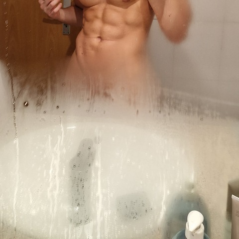 hunk.life onlyfans leaked picture 1