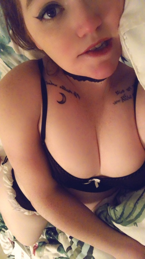 imthatgirl1995 onlyfans leaked picture 1