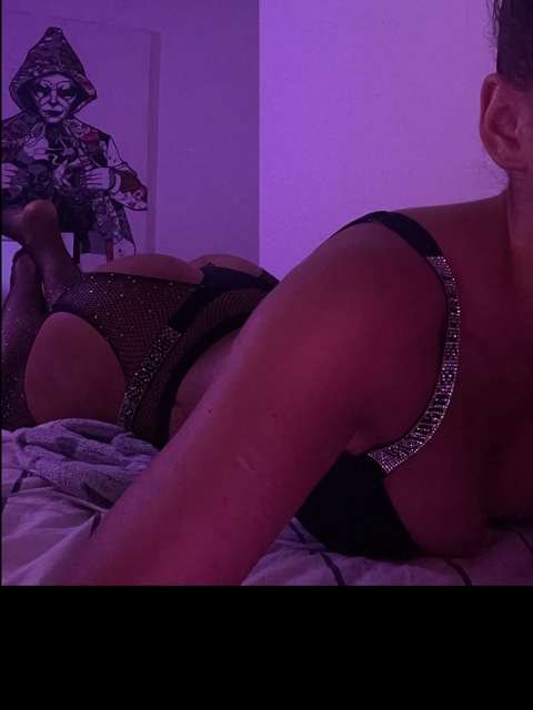 ivy-lilyxx onlyfans leaked picture 1