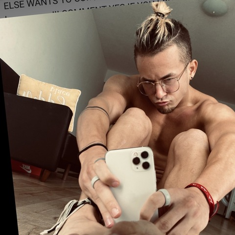 jayjay6.9 onlyfans leaked picture 1