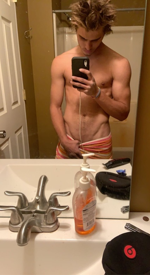 jrbsoccernut4 onlyfans leaked picture 1