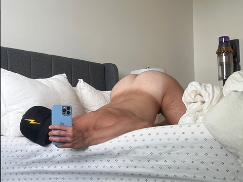 kingarthurr onlyfans leaked picture 1