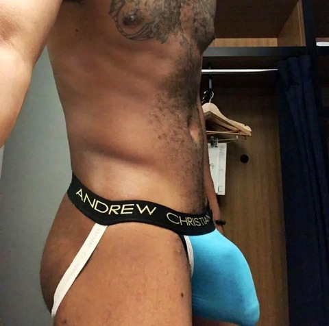 lonnngbbc onlyfans leaked picture 1