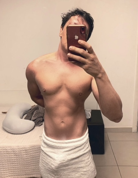 lucas_jhean onlyfans leaked picture 1