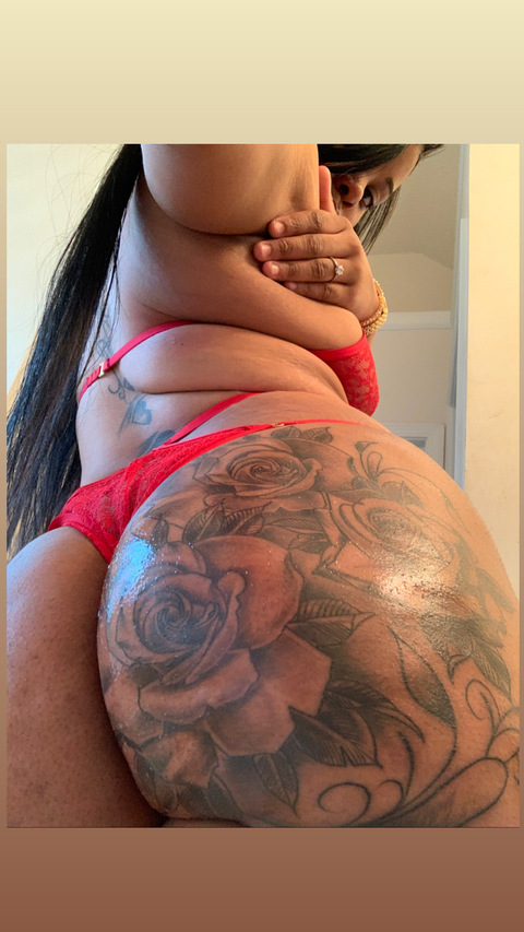 lulthickumsss onlyfans leaked picture 1