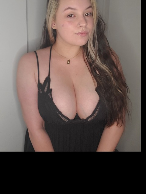 manda93 onlyfans leaked picture 1