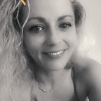 Profile picture of milfmommy83