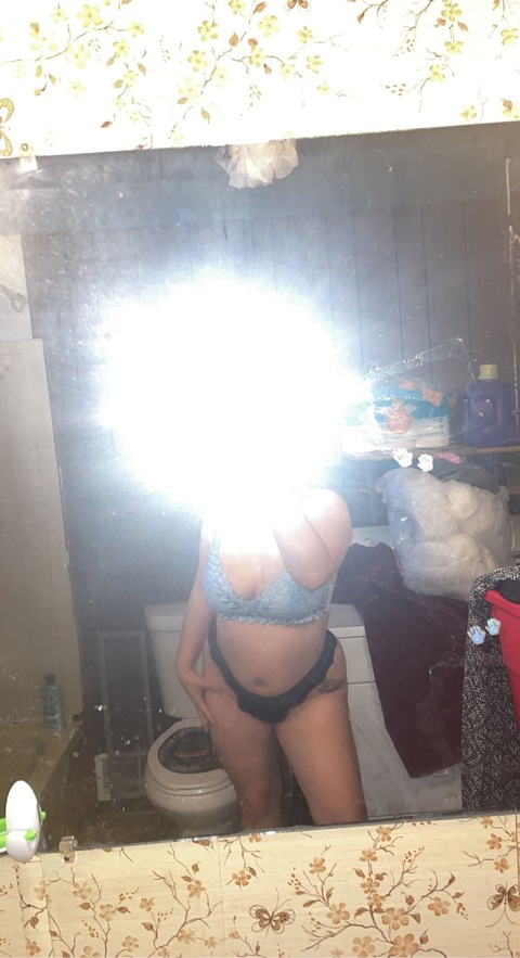 minnie-rose onlyfans leaked picture 1