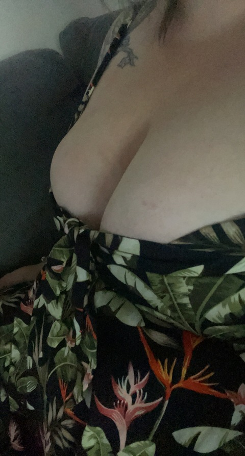 mishellash onlyfans leaked picture 1