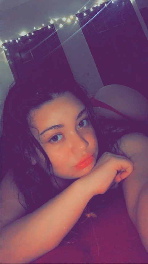 missybabygirl onlyfans leaked picture 1