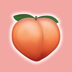 Profile picture of msandmrpeach