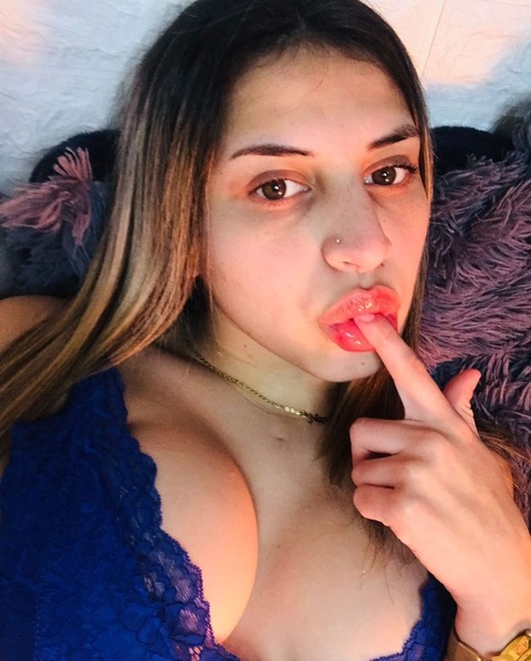 naaa_19 onlyfans leaked picture 1