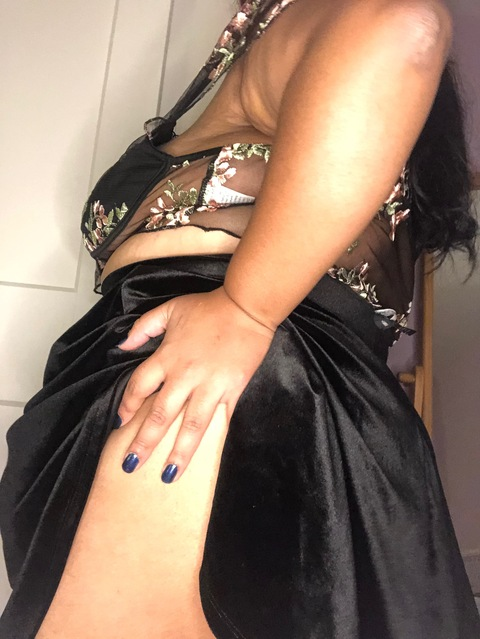 natashabbbby onlyfans leaked picture 1