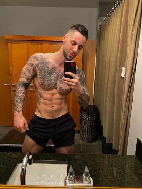 noahfitt onlyfans leaked picture 1