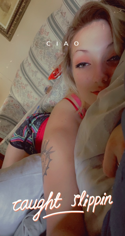 peachescream555 onlyfans leaked picture 1
