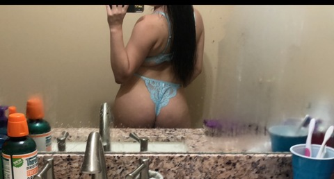 queen9081 onlyfans leaked picture 1