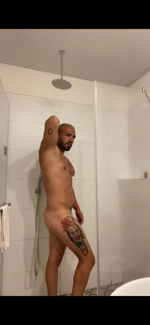 rahav.zohar onlyfans leaked picture 1