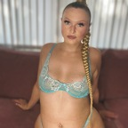 romanyquinnuk onlyfans leaked picture 1