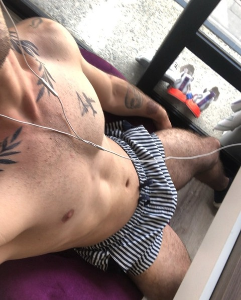 sebasalvarezmr onlyfans leaked picture 1