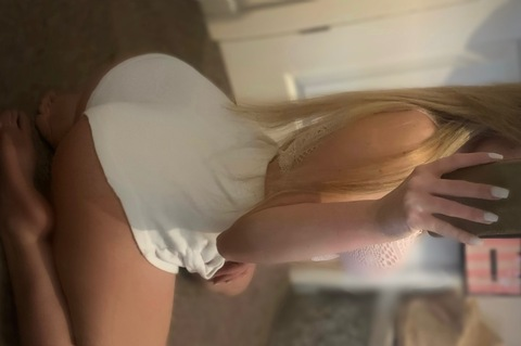 sexyarianax onlyfans leaked picture 1