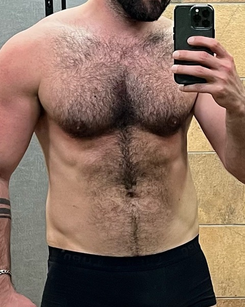 sexyhairyman onlyfans leaked picture 1