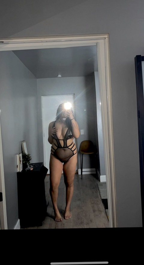 shaynichole onlyfans leaked picture 1