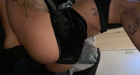 stoneybaabe69 onlyfans leaked picture 1