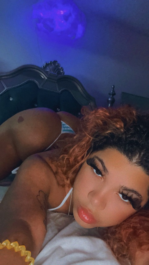 strawbootyy onlyfans leaked picture 1