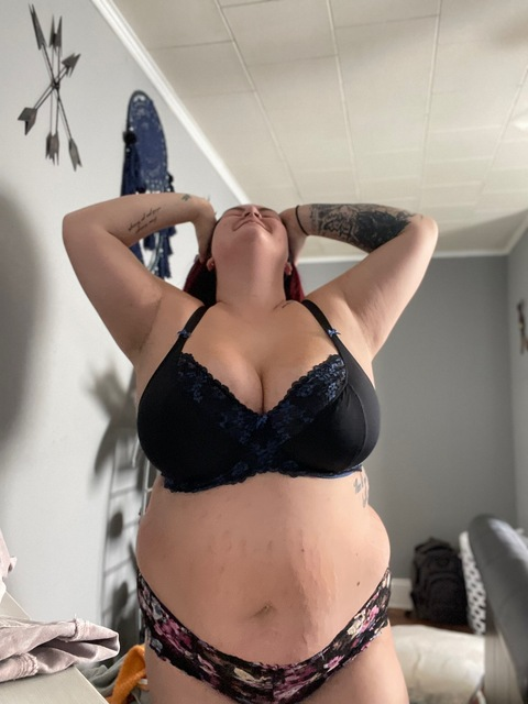 tayy38 onlyfans leaked picture 1