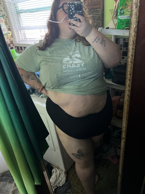 the1baddestfattie onlyfans leaked picture 1