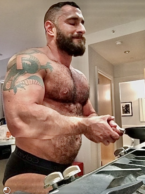 thebearnakedchef onlyfans leaked picture 1