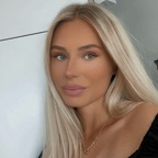 Profile picture of theblondenina