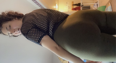 thiccdarlingfree onlyfans leaked picture 1