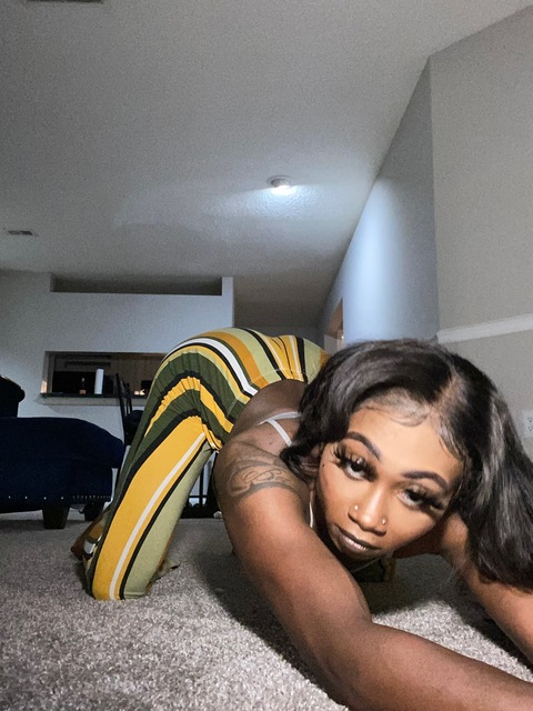 tinyda.brattt onlyfans leaked picture 1